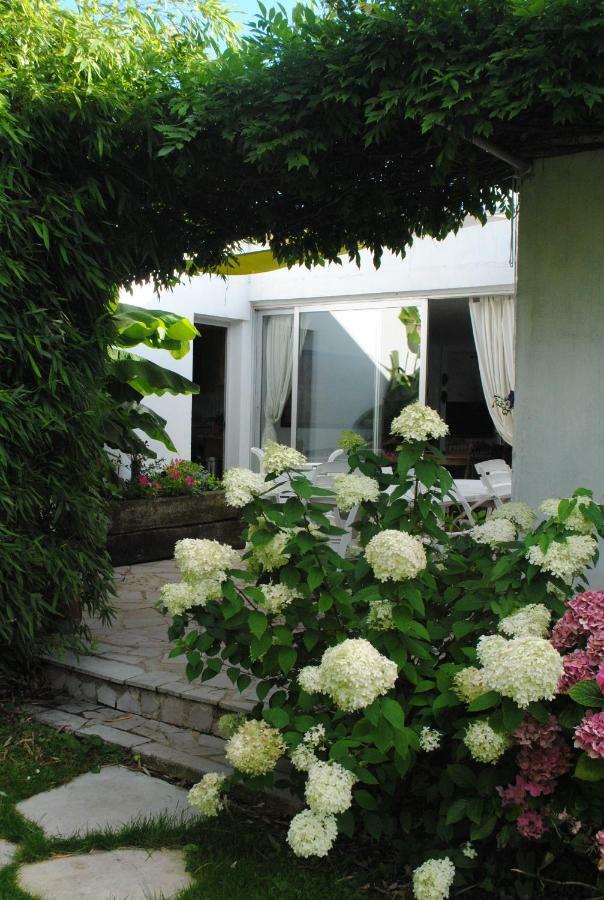Chambres D'Hotes La Tribu Quevreville-la-Poterie ภายนอก รูปภาพ